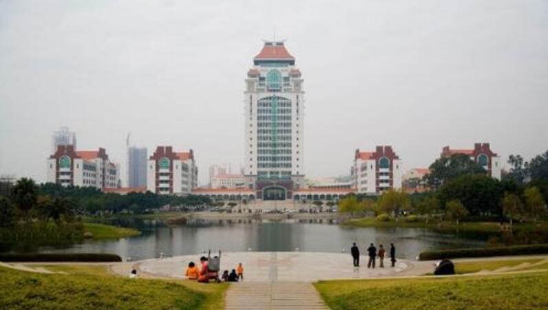 西雙版納職業技術學院